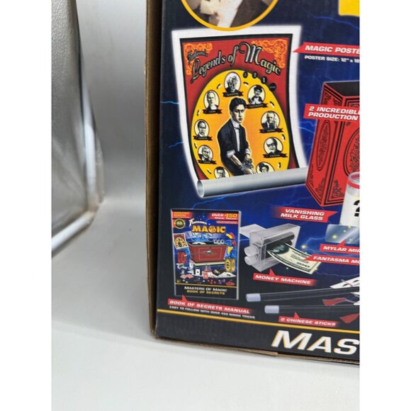 Fantasma Magic Masters Of Magic Set 450 Tricks Includes Magic Stage & Accessorie - Picture 13 of 14